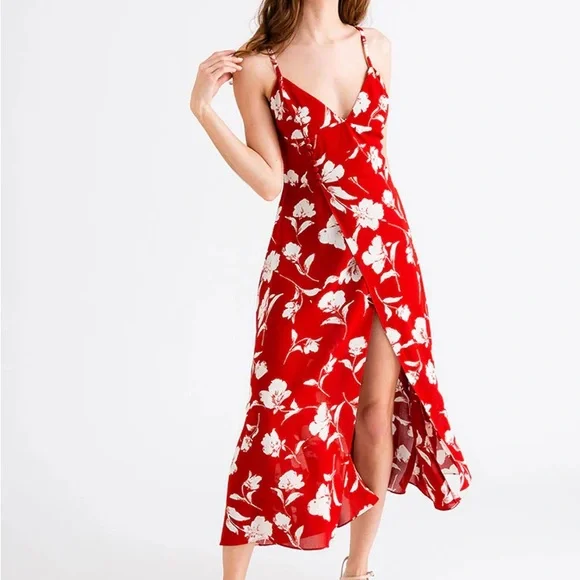 Petite studio red floral dress size small - Picture 2 of 7